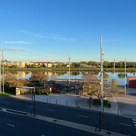Le Lamartine - Vue Saone - Baignoire Ilot Mâcon エクステリア 写真